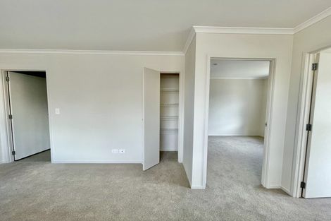 Photo of property in 18 Akeake Lane, Manurewa, Auckland, 2102