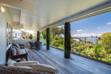 Photo of property in 24 Bridge View Road, Birkenhead, Auckland, 0626