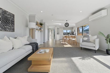 Photo of property in 54 Mahonia Place, Pyes Pa, Tauranga, 3112
