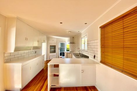 Photo of property in 50 Greenmeadows Avenue, Manurewa East, Auckland, 2102