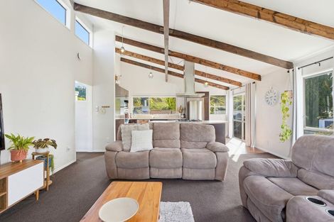 Photo of property in 8 Ash Place, Aramoho, Whanganui, 4500