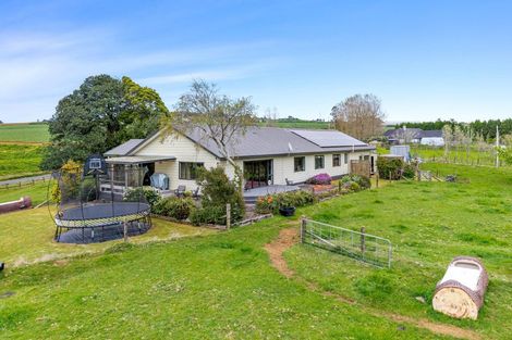 Photo of property in 90 Fahey Road, Bombay, 2675