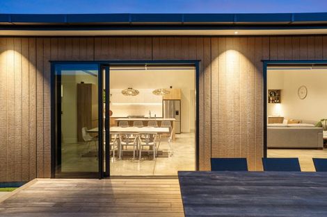Photo of property in 107 Wattle Place, Whangamata, 3620