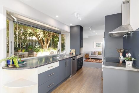 Photo of property in 21a Crichton Terrace, Cashmere, Christchurch, 8022