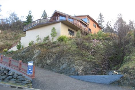 Photo of property in 101 Hensman Road, Queenstown, 9300