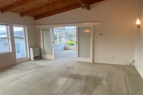 Photo of property in 12 Cranwell Street, Churton Park, Wellington, 6037