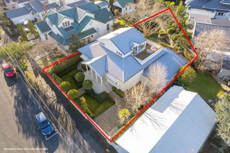 Photo of property in 5 Clarence Road, Northcote Point, Auckland, 0627