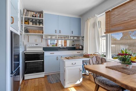 Photo of property in 1/114 Tasman Street, Nelson, 7010