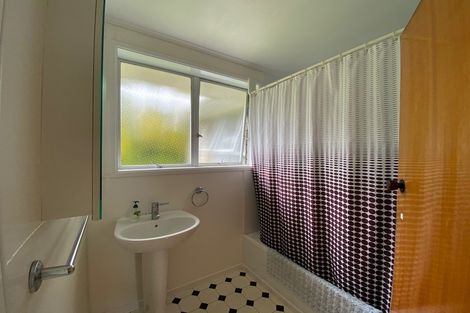 Photo of property in 49 Rutherford Street, Chedworth, Hamilton, 3210
