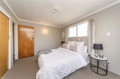 Photo of property in 9 Kaimanawa Street, Kelvin Grove, Palmerston North, 4414