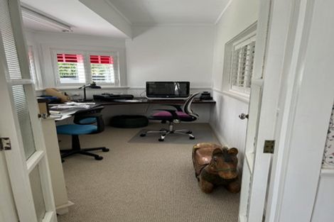 Photo of property in 47 Roland Road, Greenhithe, Auckland, 0632