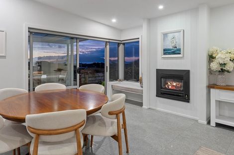 Photo of property in 104 Raukawa Road, Peka Peka, Waikanae, 5391