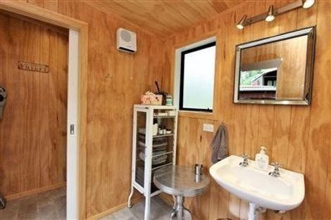 Photo of property in 402 Karaka Road, Thames, 3500