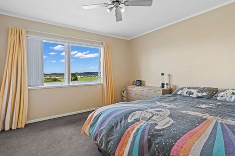 Photo of property in 31 Tanekaha Drive, Parahaki, Whangarei, 0112