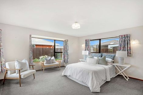 Photo of property in 10 Innisfree Place, Northwood, Christchurch, 8051