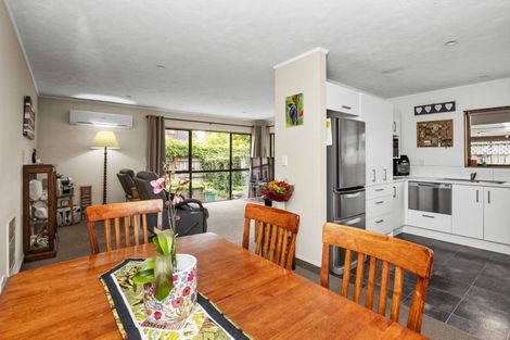 Photo of property in 53d Church Road, Taradale, Napier, 4112