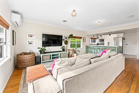 Photo of property in 12 Argyle Street, Waipu, 0510