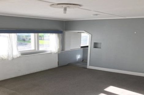 Photo of property in 6 Brighton Terrace, Murrays Bay, Auckland, 0630
