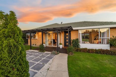 Photo of property in 24 Takaro Avenue, Sockburn, Christchurch, 8042