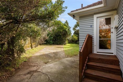 Photo of property in 15 Chew Place, Ranui, Porirua, 5024