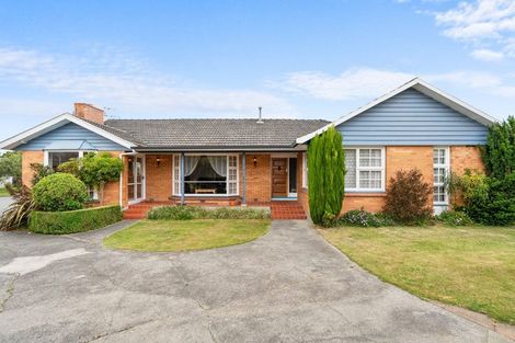 Photo of property in 8 Kirkdale Place, Avonhead, Christchurch, 8042