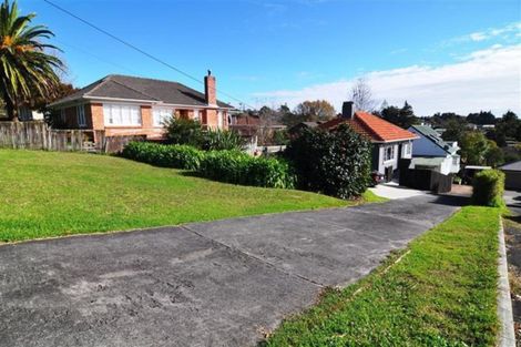 Photo of property in 163 Titirangi Road, New Lynn, Auckland, 0600