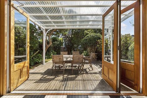 Photo of property in 164 Tasman Street, Mount Cook, Wellington, 6021