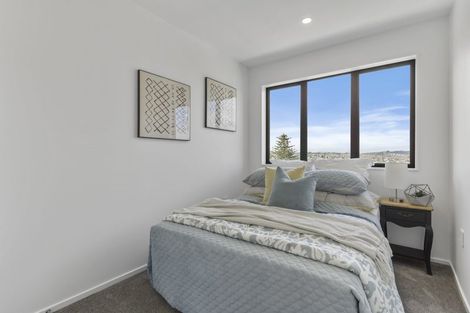 Photo of property in 8e Howe Street, Howick, Auckland, 2014