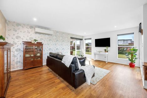 Photo of property in 93 Cairnbrae Drive, Prebbleton, 7604