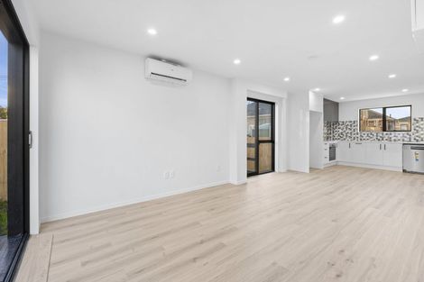 Photo of property in 15 Dreadon Road, Manurewa, Auckland, 2102