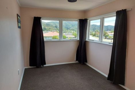 Photo of property in 47 Petrie Street, Wainuiomata, Lower Hutt, 5014
