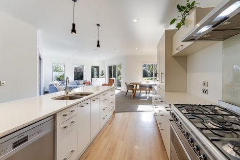 Photo of property in 25 Montebello Avenue, Stoke, Nelson, 7011