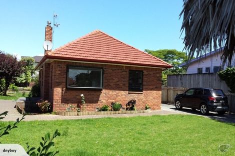 Photo of property in 37 Ballance Avenue, Papatoetoe, Auckland, 2104