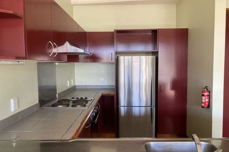 Photo of property in Pirie Street Townhouses, 28/35u Pirie Street, Mount Victoria, Wellington, 6011