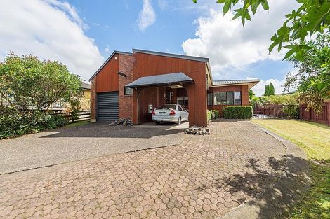 Photo of property in 35 Matua Road, Huapai, Kumeu, 0810