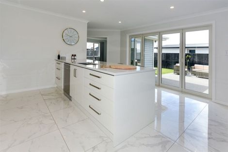 Photo of property in 71 Farthing Drive, Prebbleton, 7604