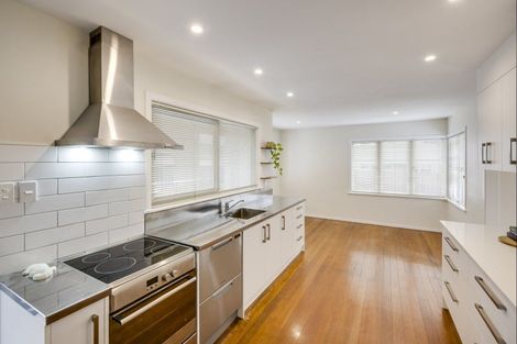 Photo of property in 5 Worcester Street, Taradale, Napier, 4112