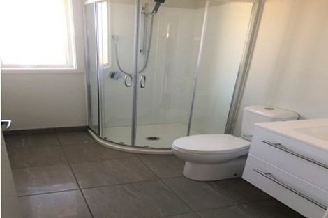Photo of property in 2 Manawaroa Close, Grandview Heights, Hamilton, 3200