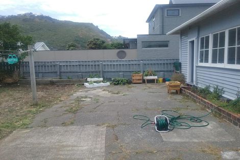 Photo of property in 22 Reef Street, Island Bay, Wellington, 6023