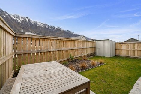 Photo of property in 45 Cheviot Street, Jacks Point, 9371
