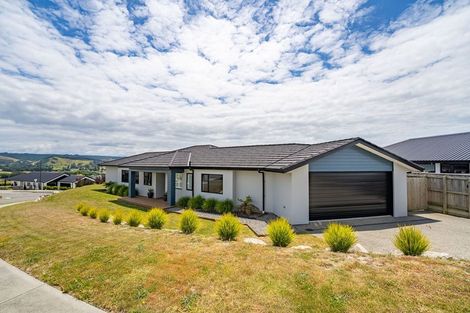 Photo of property in 50 Katania Heights, Brightwater, 7022