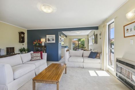 Photo of property in 8b Beauchamp Street, Karori, Wellington, 6012