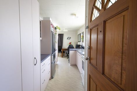 Photo of property in 2 Perry Crescent, Greenmeadows, Napier, 4112