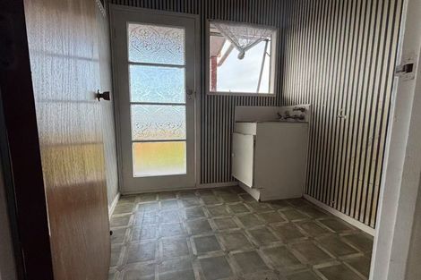 Photo of property in 7 Helleur Road, Massey, Auckland, 0614