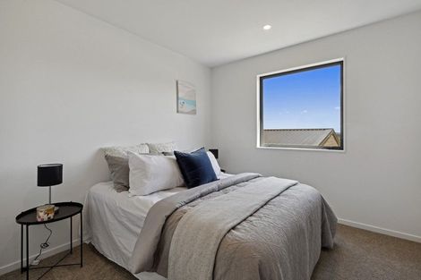 Photo of property in 9a Kotiu Place, Massey, 0614