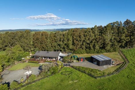Photo of property in 243 Clevedon Kawakawa Road, Clevedon, Papakura, 2585