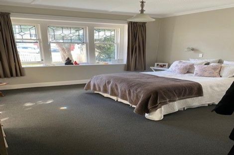 Photo of property in 23 Severn Street, Island Bay, Wellington, 6023