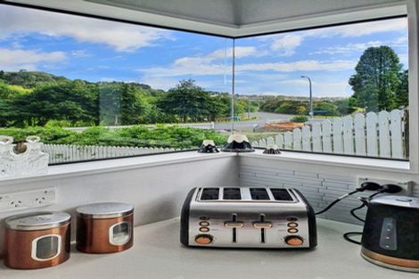 Photo of property in 41 Reynolds Road, Pukekohe, 2120