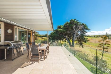 Photo of property in 36 Longbeach Drive, Castlecliff, Whanganui, 4501
