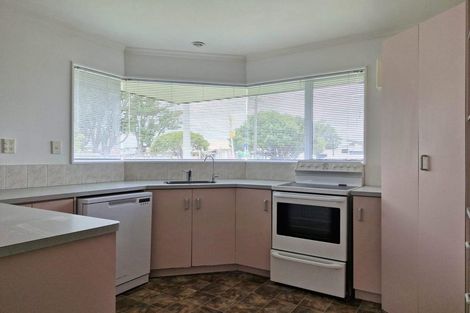Photo of property in 3/39 Sackville Street, Fitzroy, New Plymouth, 4312